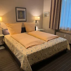 https://hotel-am-ehrenhof.dusseldorf-hotel.net